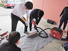 ���Ǝ{�H�A���J�[�{�H�Z�p�u�K��2